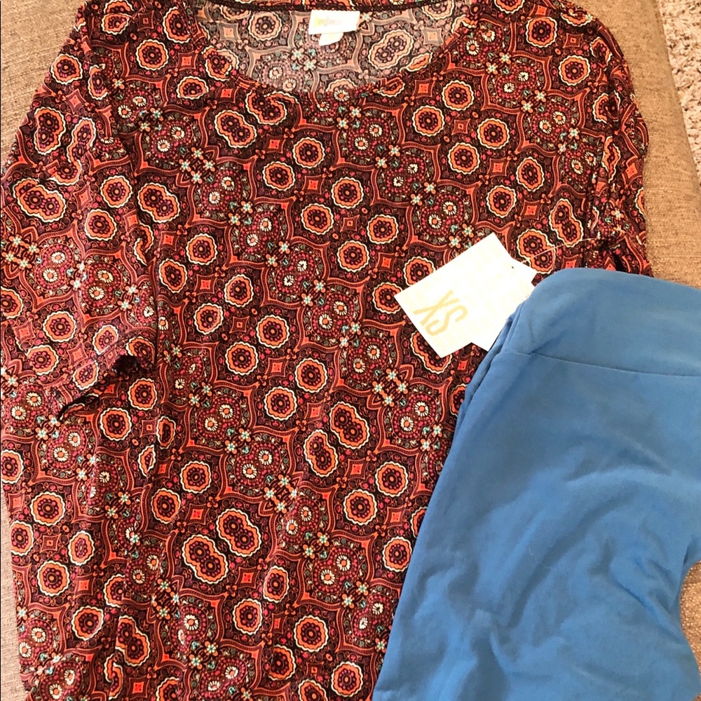 LulaRoe top and leggings set